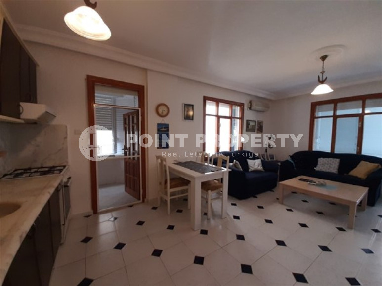 Budget property in Oba, Alanya: furnished apartment 2+1, 80m², 250m from the sea-id-1806-photo-3