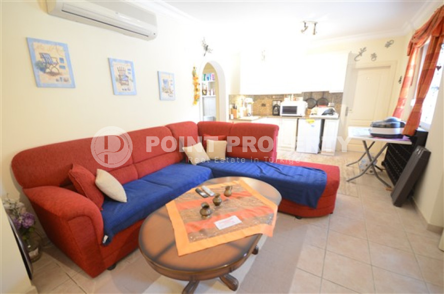 Меблированная вилла с пятью спальнями, 400м², с бассейном, в 1500м от моря в районе Авсаллар-id-1815-фото-2