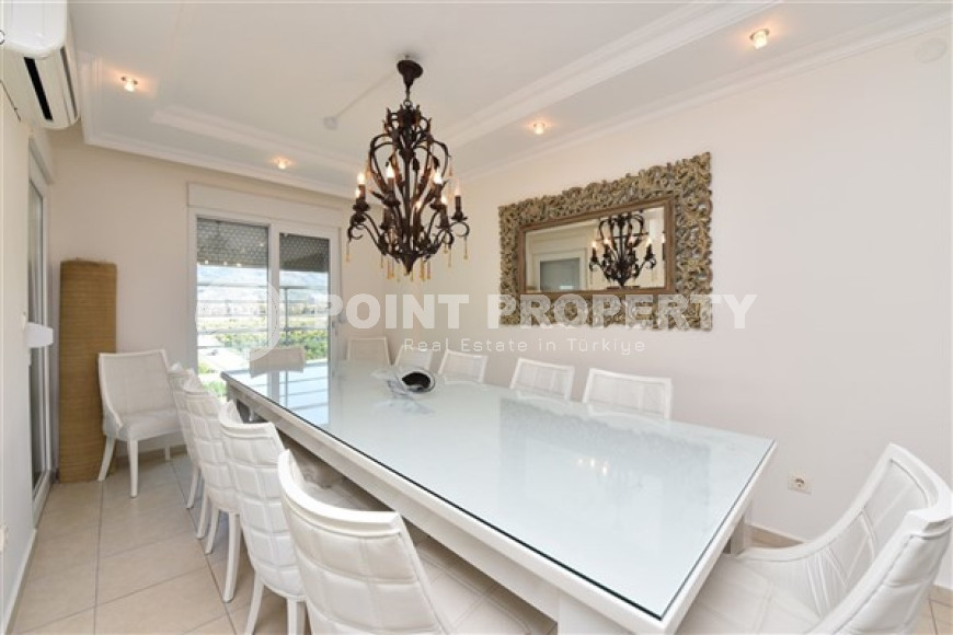 Большой пентхаус с пятью спальнями, 275м² с видом на горы в элитном комплексе в Джикджилли-id-1816-фото-3