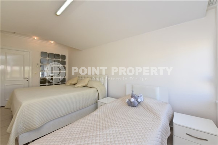 Большой пентхаус с пятью спальнями, 275м² с видом на горы в элитном комплексе в Джикджилли-id-1816-фото-10