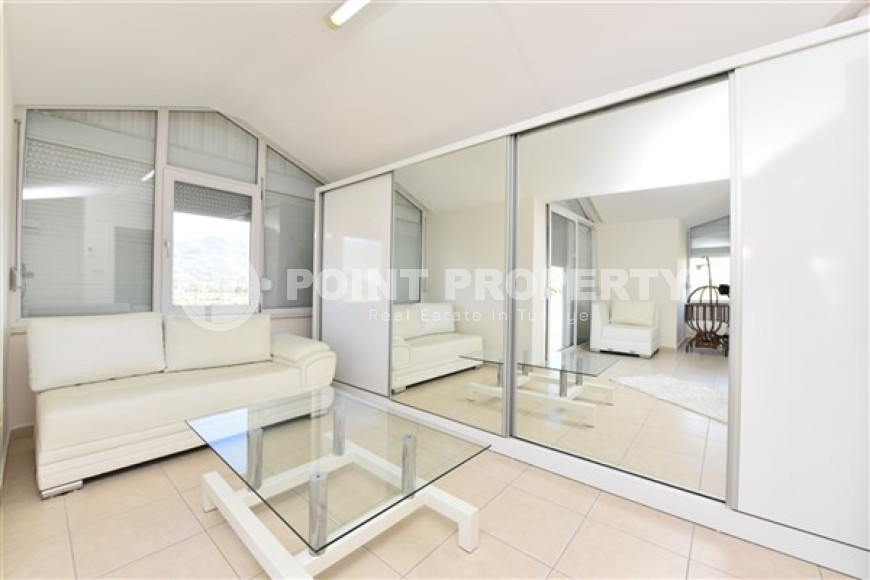 Большой пентхаус с пятью спальнями, 275м² с видом на горы в элитном комплексе в Джикджилли-id-1816-фото-17