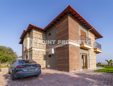 Luxurious four-bedroom villa, 388m² with its own infrastructure, 1000m from the sea, Avsallar-id-1817-photo-4