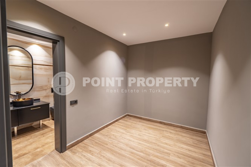 Luxurious four-bedroom villa, 388m² with its own infrastructure, 1000m from the sea, Avsallar-id-1817-photo-30