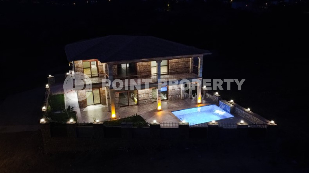 Luxurious four-bedroom villa, 388m² with its own infrastructure, 1000m from the sea, Avsallar-id-1817-photo-52