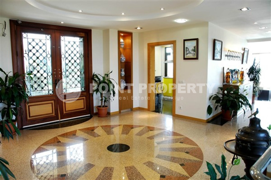 Отдельно стоящий частный дом, 5+2, 1200м², в окружении гор, район Кестель, Аланья, 1300м до моря-id-1819-фото-16