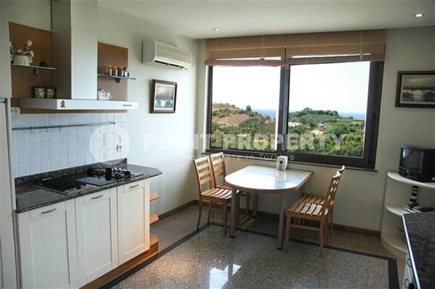 Отдельно стоящий частный дом, 5+2, 1200м², в окружении гор, район Кестель, Аланья, 1300м до моря-id-1819-фото-17