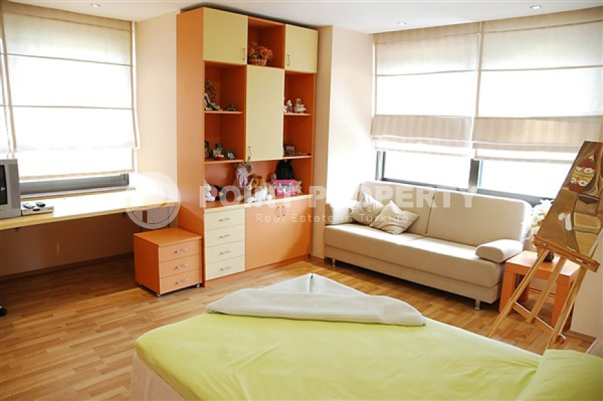 Отдельно стоящий частный дом, 5+2, 1200м², в окружении гор, район Кестель, Аланья, 1300м до моря-id-1819-фото-43