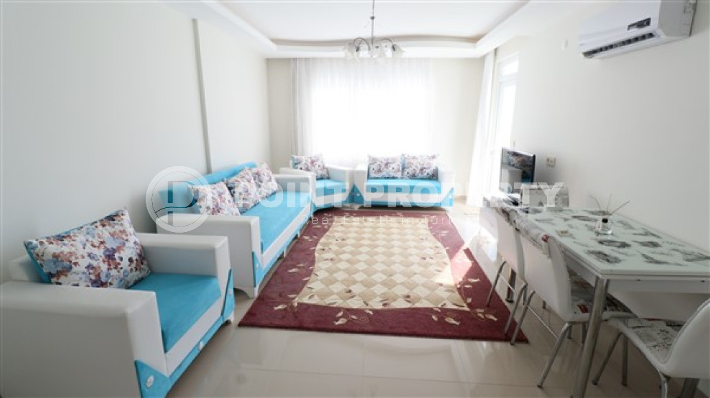 Cozy equipped one bedroom apartment, 65m², 300m from the sea in Mahmutlar, Alanya-id-1822-photo-2