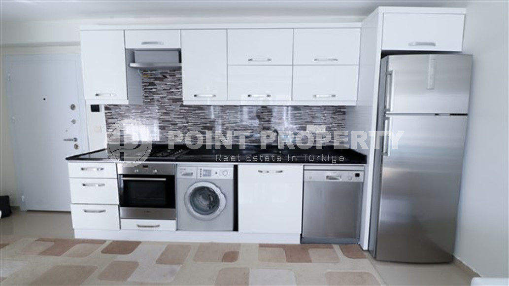 Cozy equipped one bedroom apartment, 65m², 300m from the sea in Mahmutlar, Alanya-id-1822-photo-6