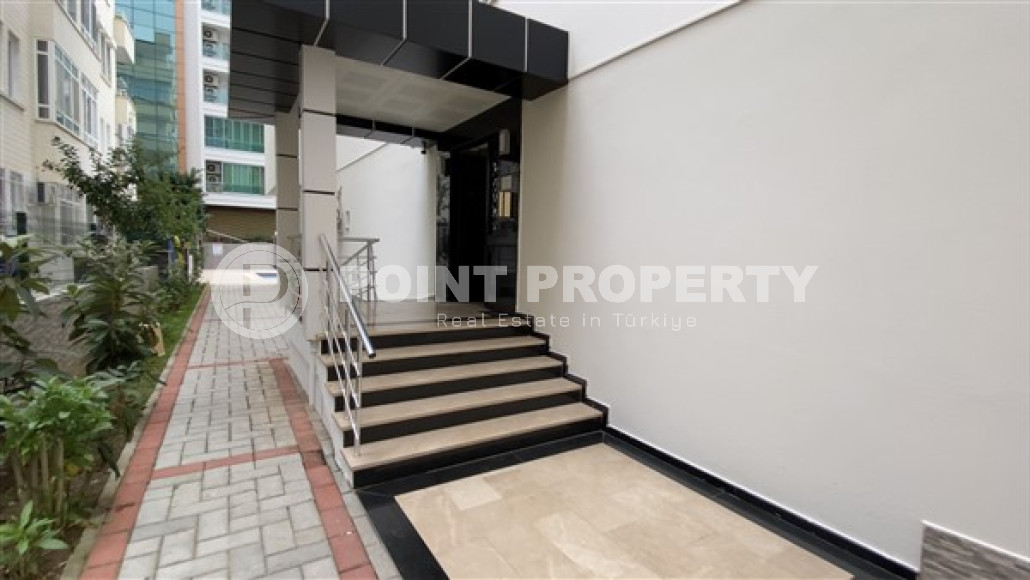 Cozy equipped one bedroom apartment, 65m², 300m from the sea in Mahmutlar, Alanya-id-1822-photo-12