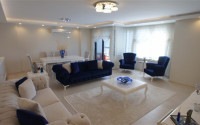 Four-room penthouse, 240m², overlooking the Mediterranean Sea and Alanya Castle in Kestel, Alanya-id-1825-photo-2