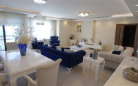 Four-room penthouse, 240m², overlooking the Mediterranean Sea and Alanya Castle in Kestel, Alanya-id-1825-photo-3