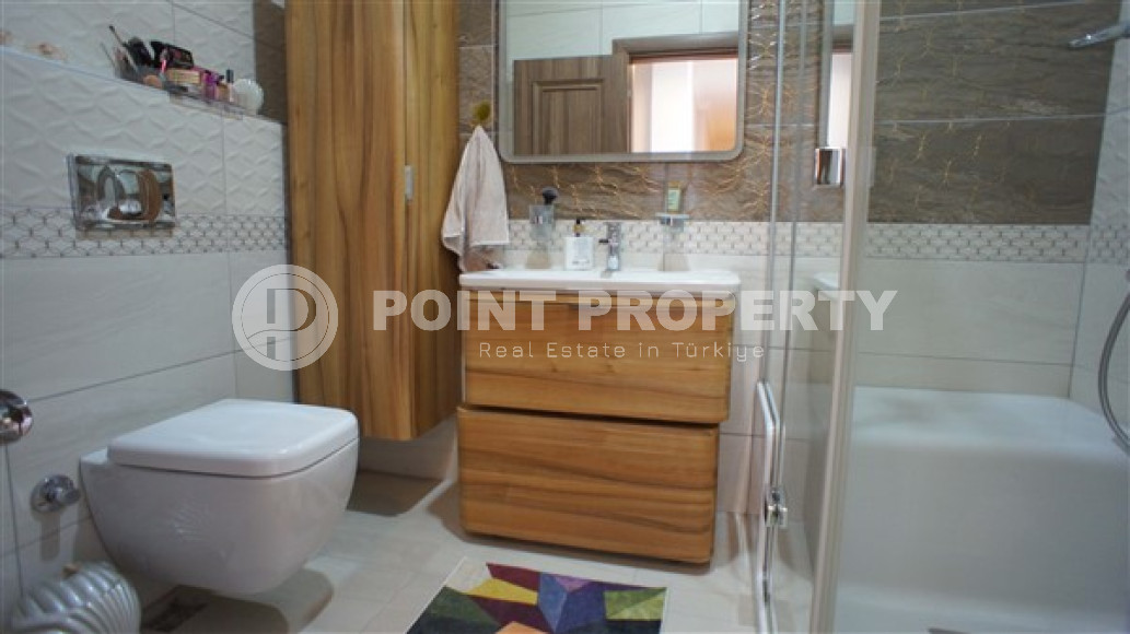 Four-room penthouse, 240m², overlooking the Mediterranean Sea and Alanya Castle in Kestel, Alanya-id-1825-photo-13