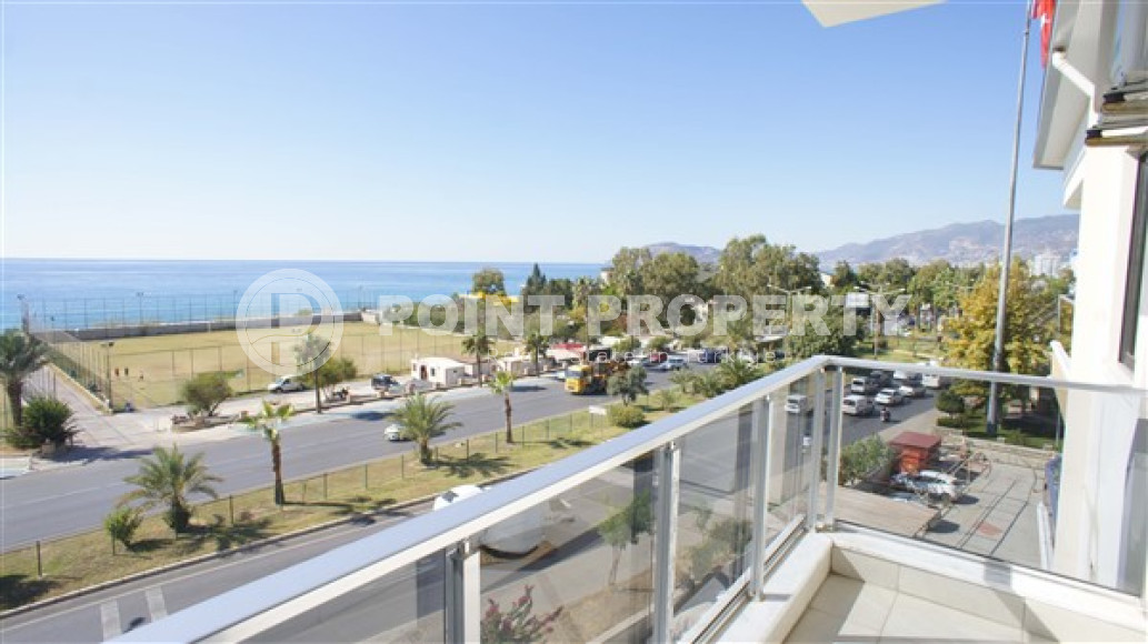 Four-room penthouse, 240m², overlooking the Mediterranean Sea and Alanya Castle in Kestel, Alanya-id-1825-photo-24