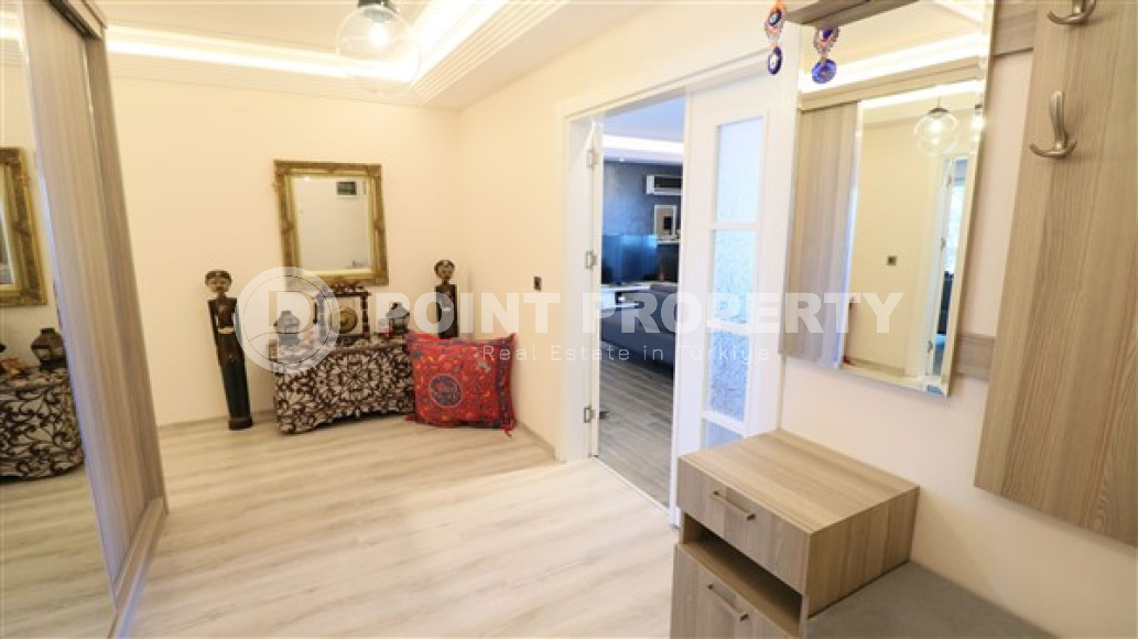 Элегантная квартира 3+1, 165м², с видом на море и горы на первой береговой линии в Тосмуре, Алания-id-1827-фото-2