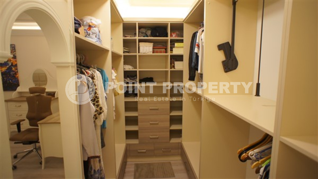 Элегантная квартира 3+1, 165м², с видом на море и горы на первой береговой линии в Тосмуре, Алания-id-1827-фото-19