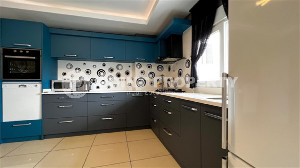 Готовые к проживанию, апартаменты 2+1, 110м², в резиденции премиум класса, у моря в Махмутларе, Алания-id-1831-фото-4