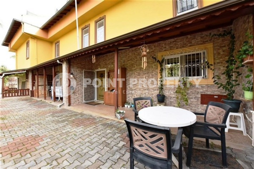 Меблированная вилла 4+1 в районе Алании Демирташ, в коттеджном поселке с инфраструктурой-id-1833-фото-5