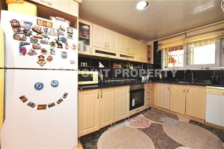 Меблированная вилла 4+1 в районе Алании Демирташ, в коттеджном поселке с инфраструктурой-id-1833-фото-11