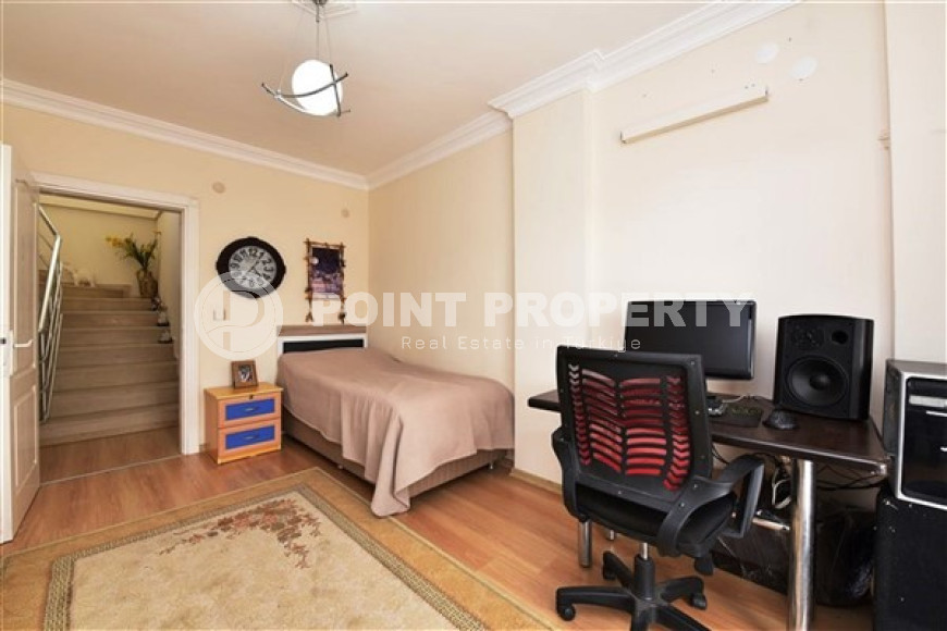 Меблированная вилла 4+1 в районе Алании Демирташ, в коттеджном поселке с инфраструктурой-id-1833-фото-26