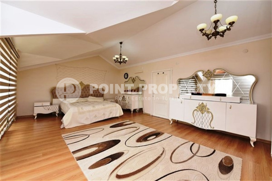 Меблированная вилла 4+1 в районе Алании Демирташ, в коттеджном поселке с инфраструктурой-id-1833-фото-36