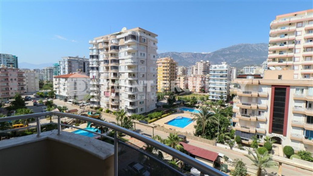 Furnished three-room apartment, 110m², on the main street of Mahmutlar with sea and mountain views-id-1835-photo-25