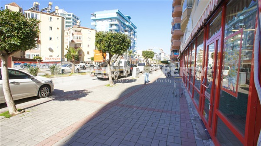 Furnished three-room apartment, 110m², on the main street of Mahmutlar with sea and mountain views-id-1835-photo-28