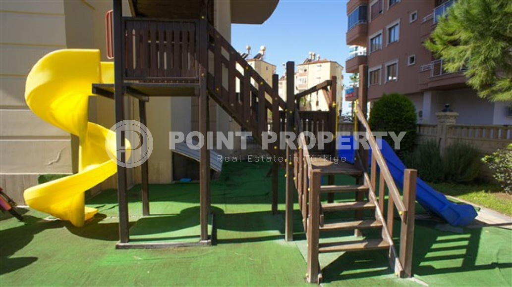 Furnished three-room apartment, 110m², on the main street of Mahmutlar with sea and mountain views-id-1835-photo-36