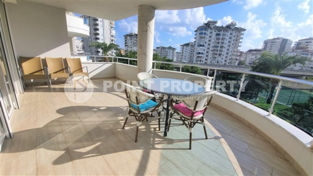 Apartment 3+1, 145m², with stunning views in Alanya Tosmur, 800m from the sea-id-1840-photo-8