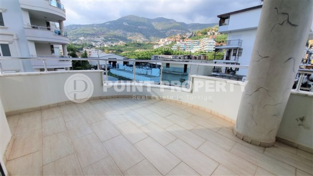 Apartment 3+1, 145m², with stunning views in Alanya Tosmur, 800m from the sea-id-1840-photo-21
