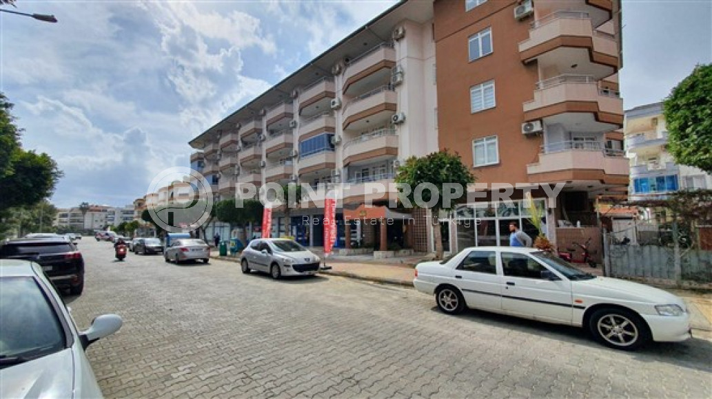Ready to move in, one bedroom apartment, 55m², 200m from the sea in Oba, Alanya-id-1845-photo-2