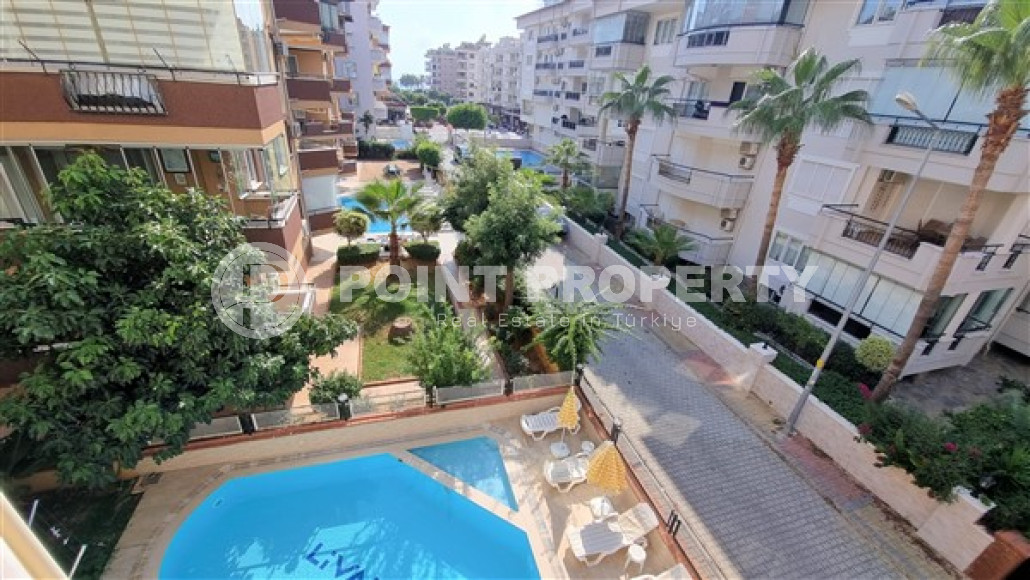 Furnished three-room apartment, 80m², in a residence with a swimming pool in Oba, Alanya-id-1849-photo-14