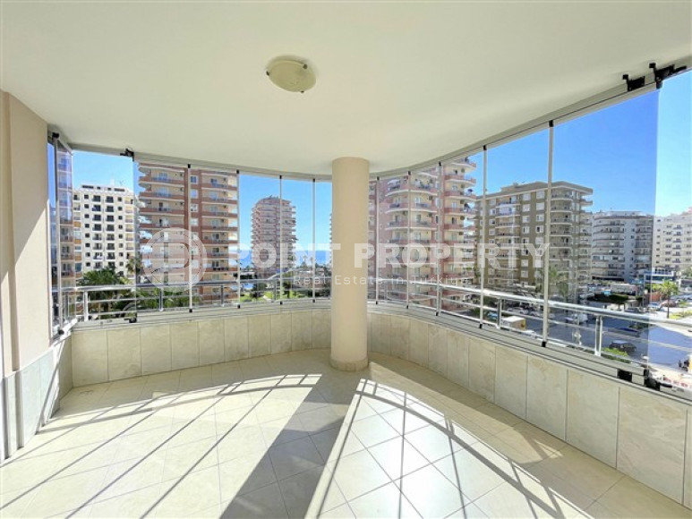 Ready-to-move three-room apartment, 110m², in the very center of Mahmutlar, 150m from the sea-id-1853-photo-15