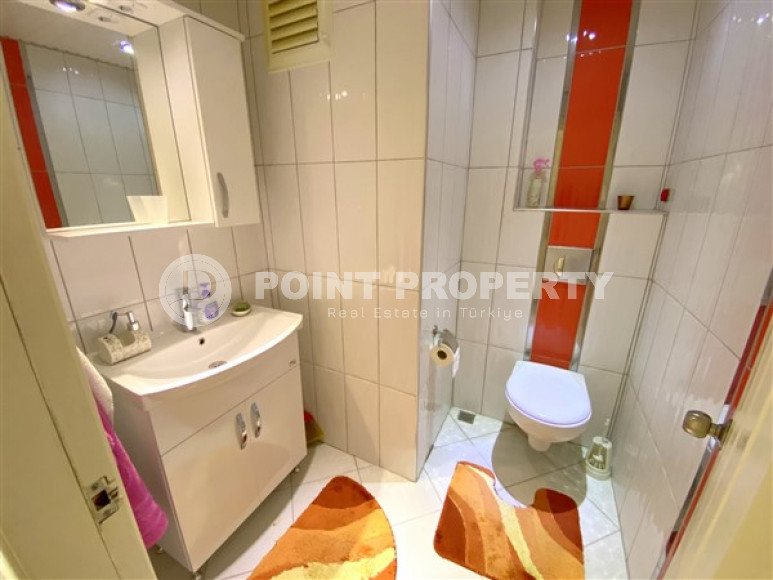 Two bedroom apartment, 115m², furnished and equipped with mountain views in Mahmutlar, Alanya-id-1855-photo-12