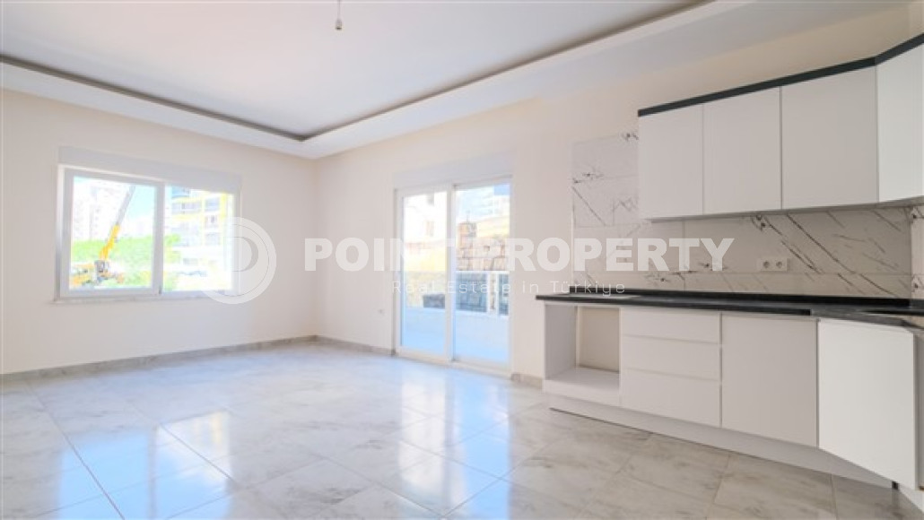 Three-room apartments on different floors in a new residence in Mahmutlar, Alanya, 500m from the sea-id-1856-photo-2