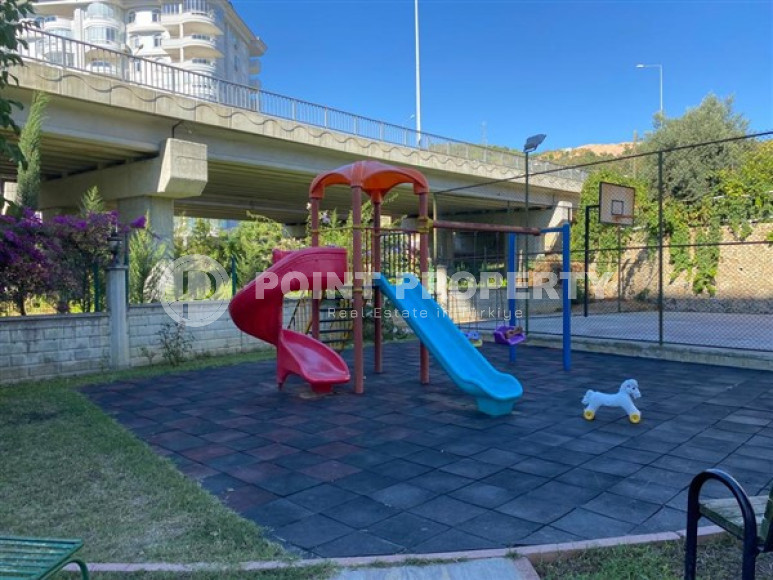 View apartment with two bedrooms, 130m² in a residence with infrastructure in Cikcilli area, Alanya-id-1858-photo-15