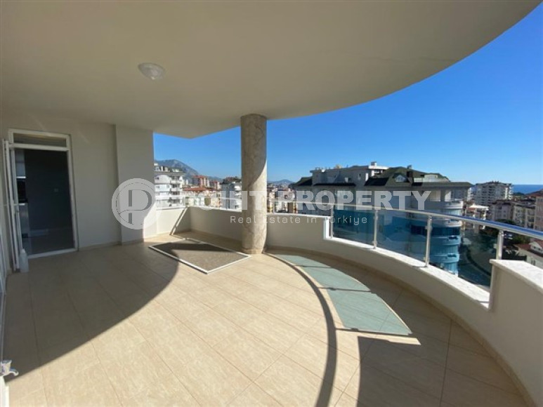 View apartment with two bedrooms, 130m² in a residence with infrastructure in Cikcilli area, Alanya-id-1858-photo-39