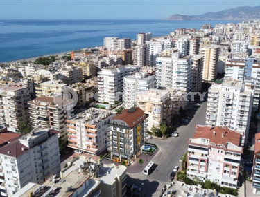 New two bedroom penthouse, 148m², 200m from the coast in Mahmutlar, Alanya-id-1860-photo-4