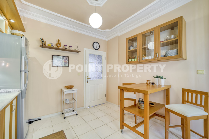 Просторный меблированный пентхаус 3+1, 150м² в центре Алании, в 300 метрах от пляжа Клеопатры-id-1786-фото-5