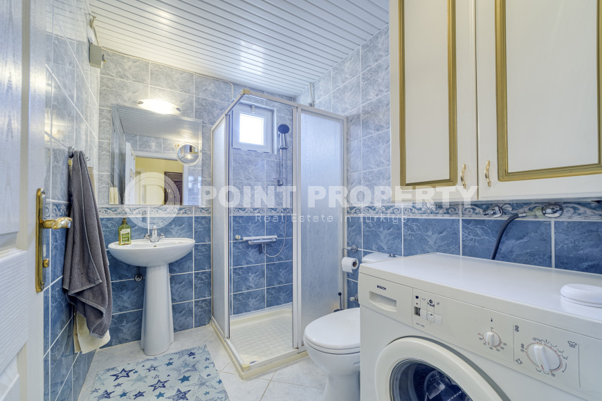 Просторный меблированный пентхаус 3+1, 150м² в центре Алании, в 300 метрах от пляжа Клеопатры-id-1786-фото-12