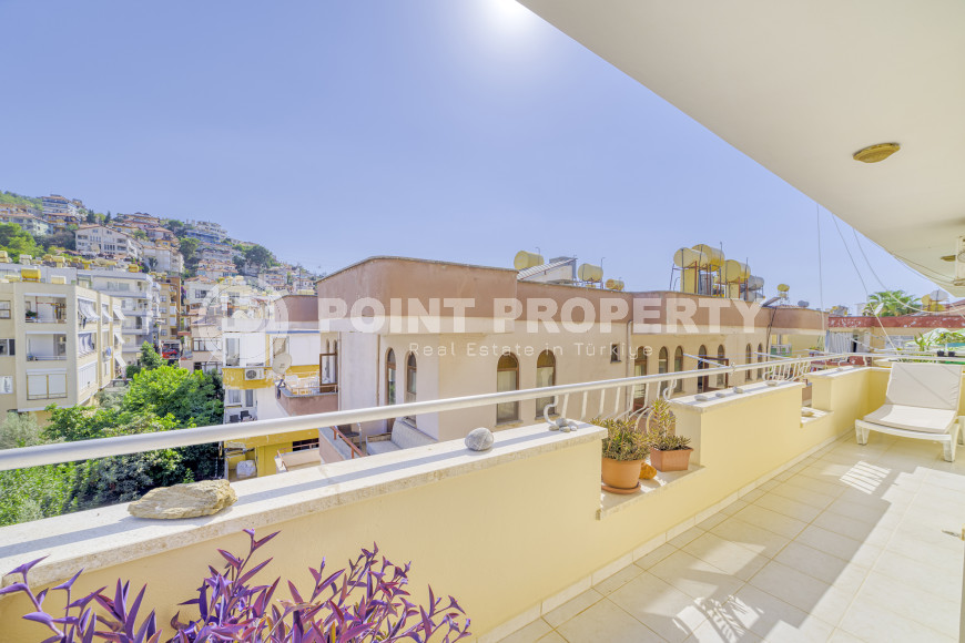 Просторный меблированный пентхаус 3+1, 150м² в центре Алании, в 300 метрах от пляжа Клеопатры-id-1786-фото-33