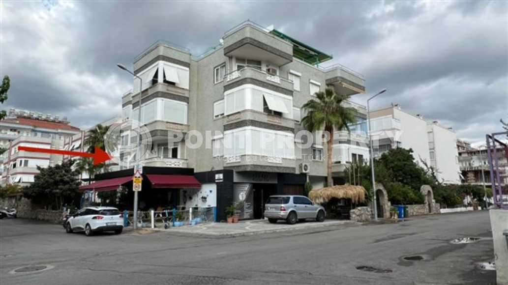 Furnished two-room apartment, 65m², 300m from the sea in Oba, Alanya, at a competitive price-id-1867-photo-2