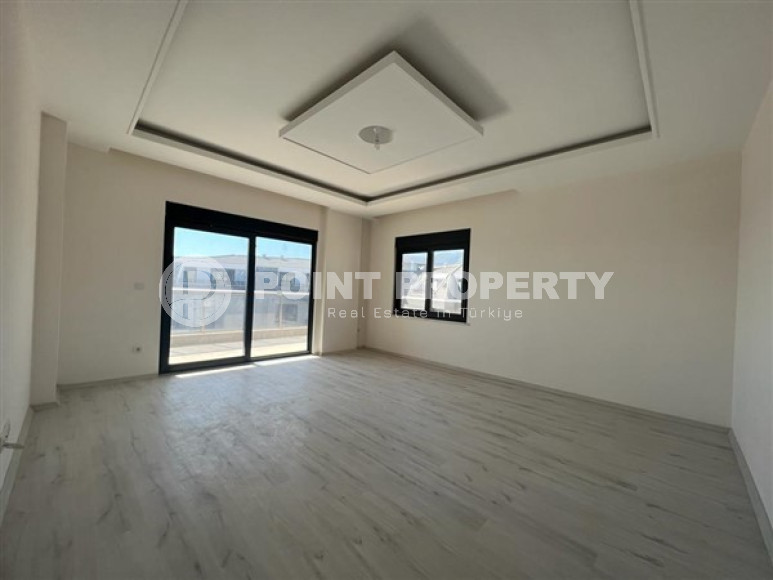 New three bedroom apartment, 140m², overlooking Alanya Fortress, in Upper Oba, Alanya-id-1868-photo-2