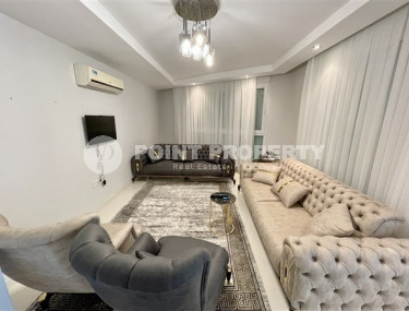 One-bedroom apartment, 65m², with elegant interior 150 meters from the sea in Oba, Alanya-id-1879-photo-3