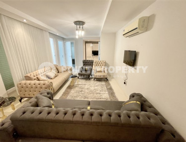 One-bedroom apartment, 65m², with elegant interior 150 meters from the sea in Oba, Alanya-id-1879-photo-4