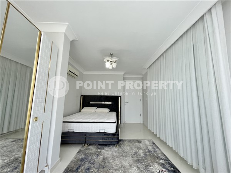 One-bedroom apartment, 65m², with elegant interior 150 meters from the sea in Oba, Alanya-id-1879-photo-13
