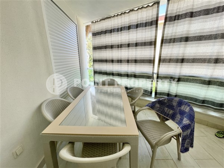 One-bedroom apartment, 65m², with elegant interior 150 meters from the sea in Oba, Alanya-id-1879-photo-15