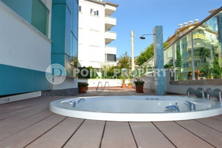 One-bedroom apartment, 65m², with elegant interior 150 meters from the sea in Oba, Alanya-id-1879-photo-19