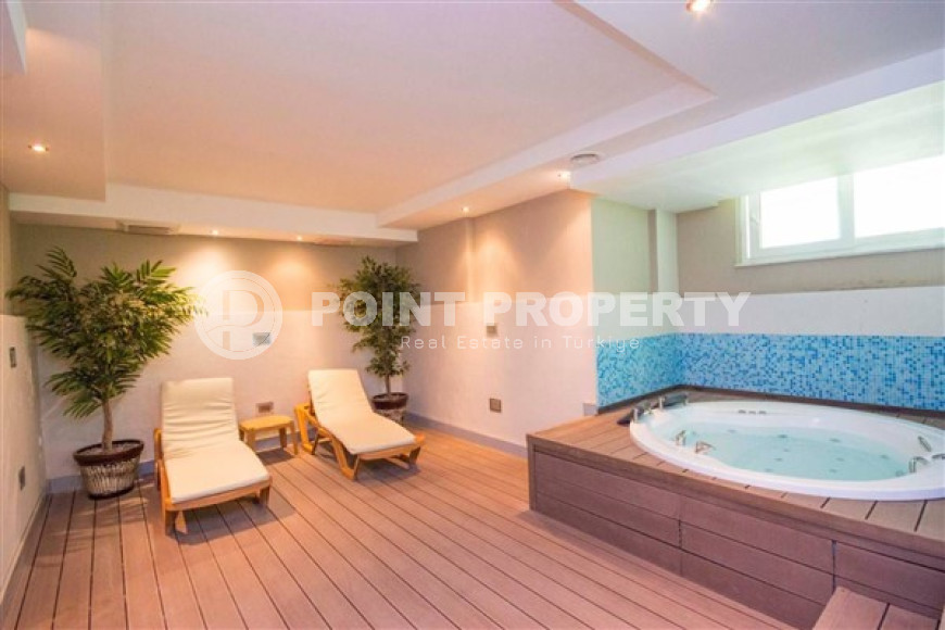 One-bedroom apartment, 65m², with elegant interior 150 meters from the sea in Oba, Alanya-id-1879-photo-22