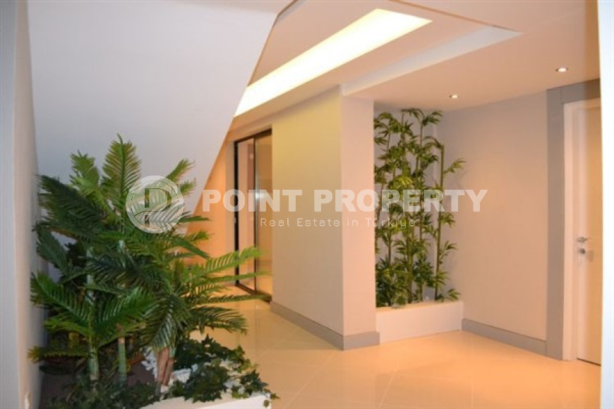 One-bedroom apartment, 65m², with elegant interior 150 meters from the sea in Oba, Alanya-id-1879-photo-23